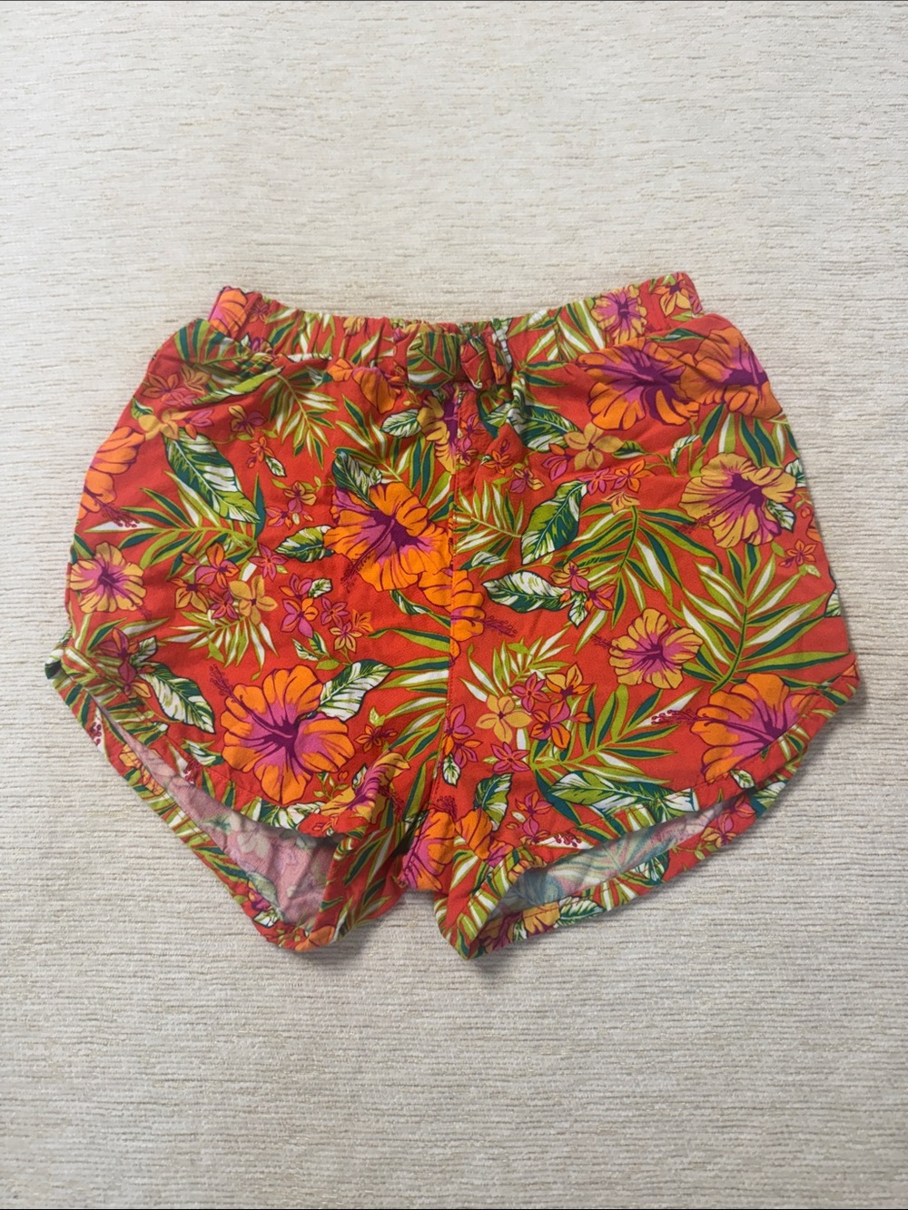 Women’s Tropical Red Floral Drawstring Shorts